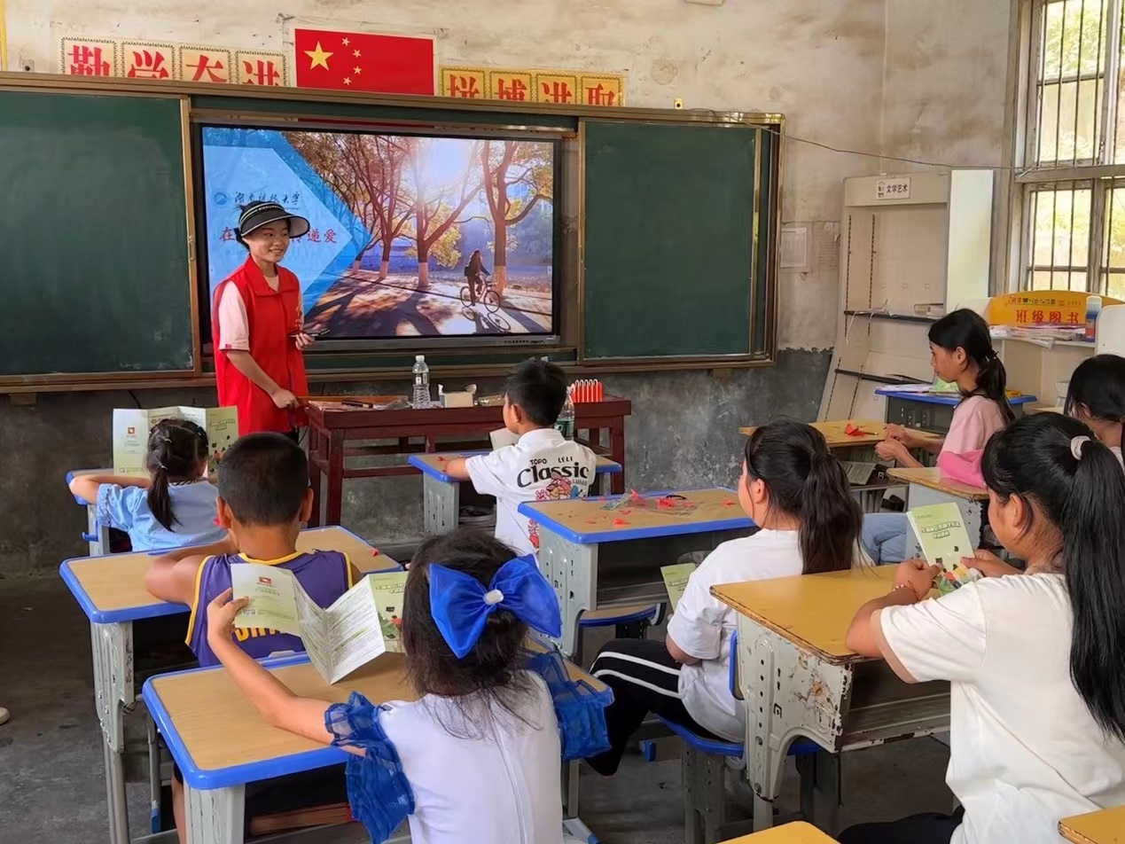 0b0d04212dcb4b8991c3f01bcc3eb8dd.jpg 0b0d04212dcb4b8991c3f01bcc3eb8dd.jpg