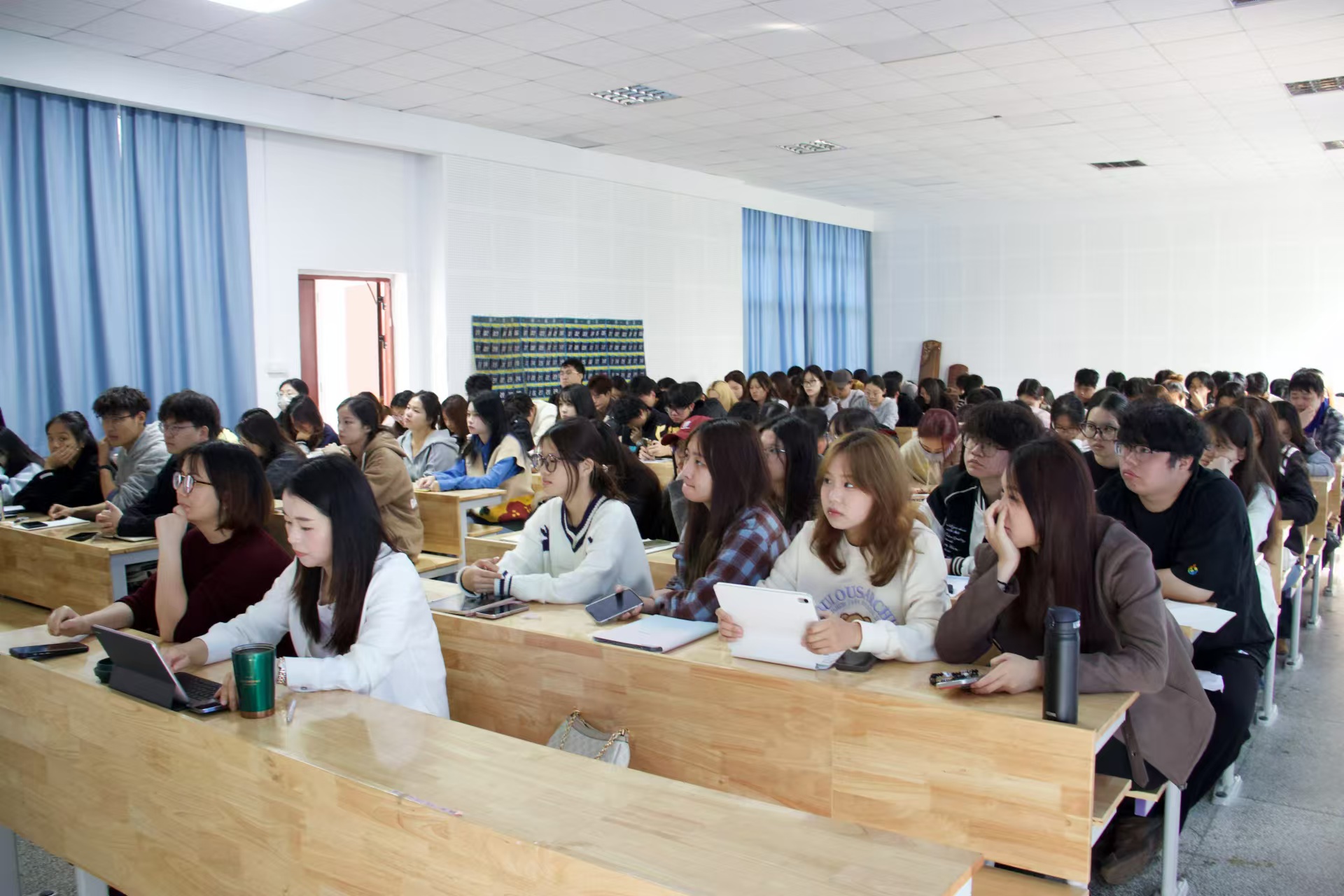 804a02a45c0f49ffaafb760be7317a91.jpg 804a02a45c0f49ffaafb760be7317a91.jpg