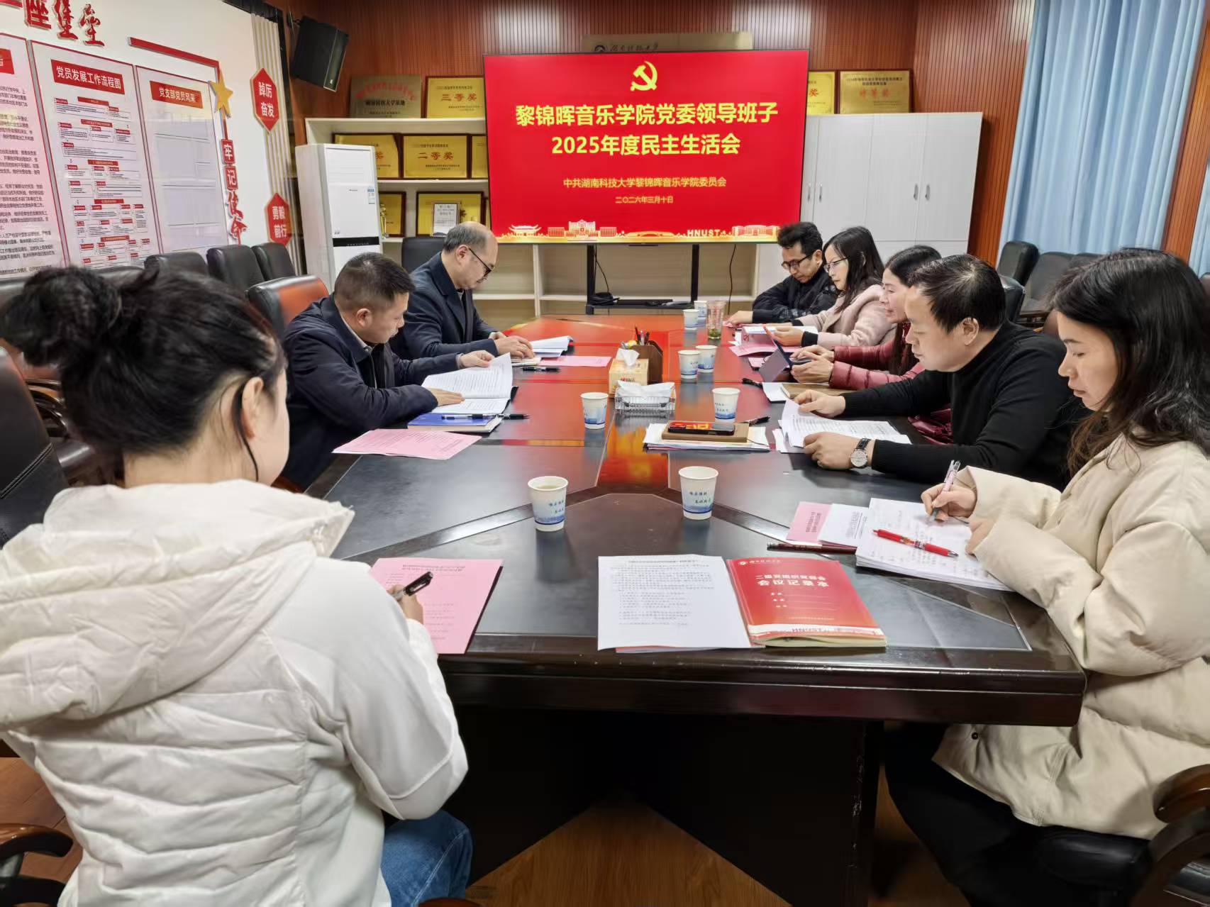 f77a381196f74938ae65262dba4d96ee.jpg f77a381196f74938ae65262dba4d96ee.jpg